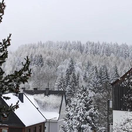 Zauberberg, Schneehase & Glitzerhirsch