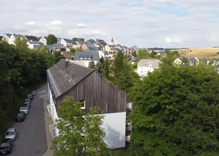Zauberberg, Schneehase & Glitzerhirsch Oberwiesenthal